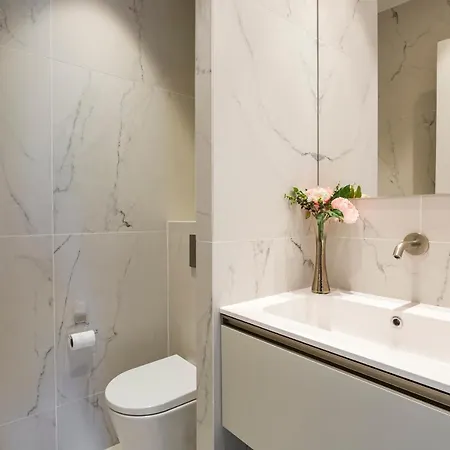 Апартаменты Design & Confort Paris17 Париж