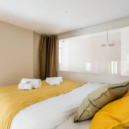 Design & Confort Paris17 Апартаменты Париж