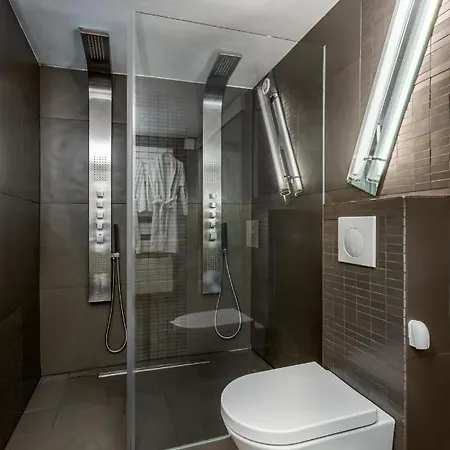 Design & Confort Paris17 Апартаменты Париж