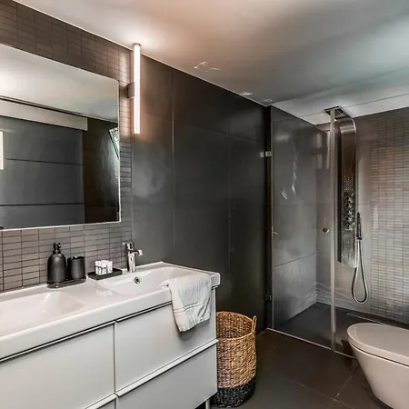Design & Confort Paris17 *